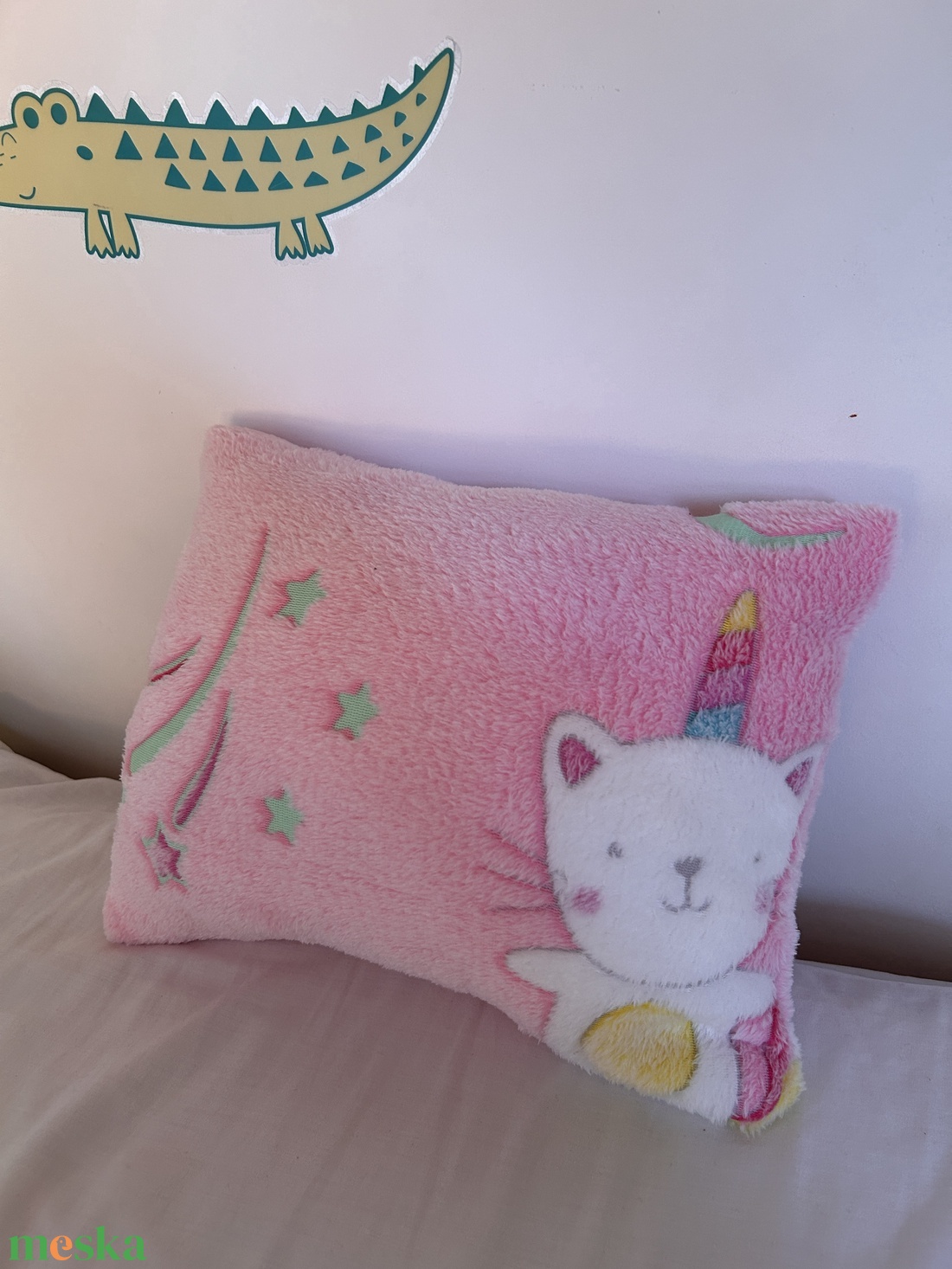 Világítós unikornis cica párna - baba - mama - babaszoba dekoráció - gyerek díszpárna - Meska.hu