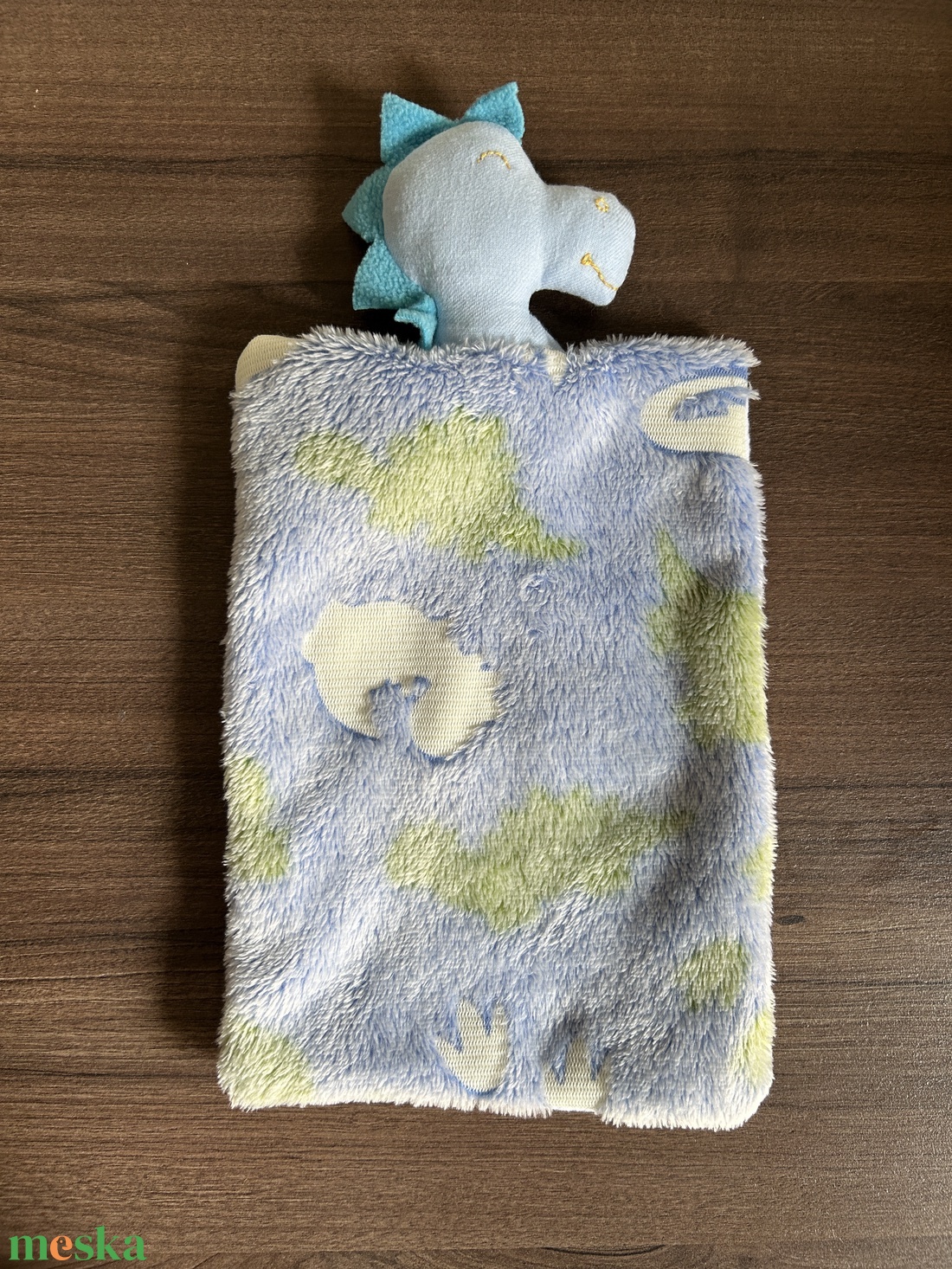 Világítós dinós szundikendő - baba - mama - baba játékok - szundikendő, alvóka - Meska.hu