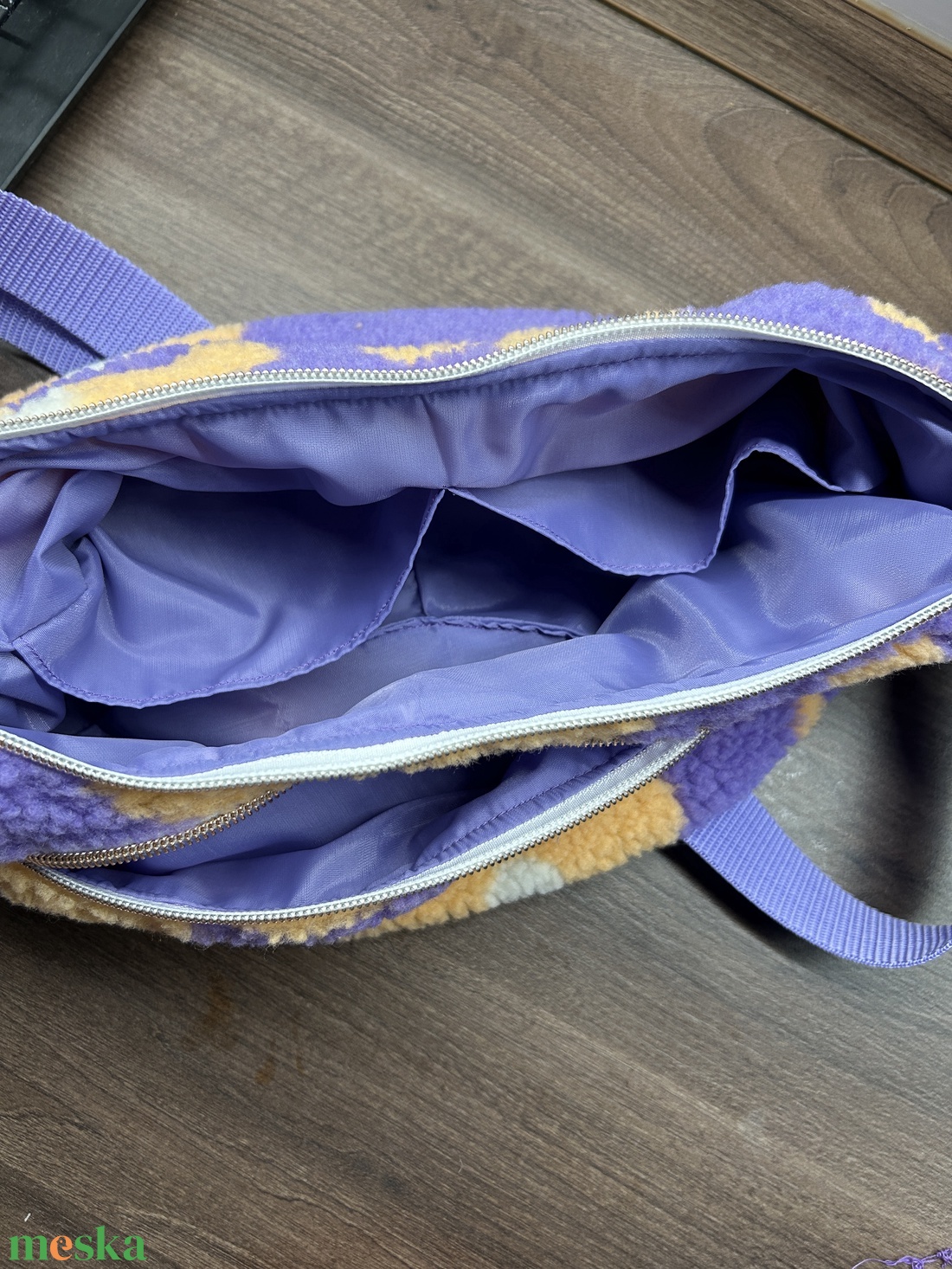 Virágos puha halfmoon táska - táska & tok - kézitáska & válltáska - vállon átvethető táska - Meska.hu