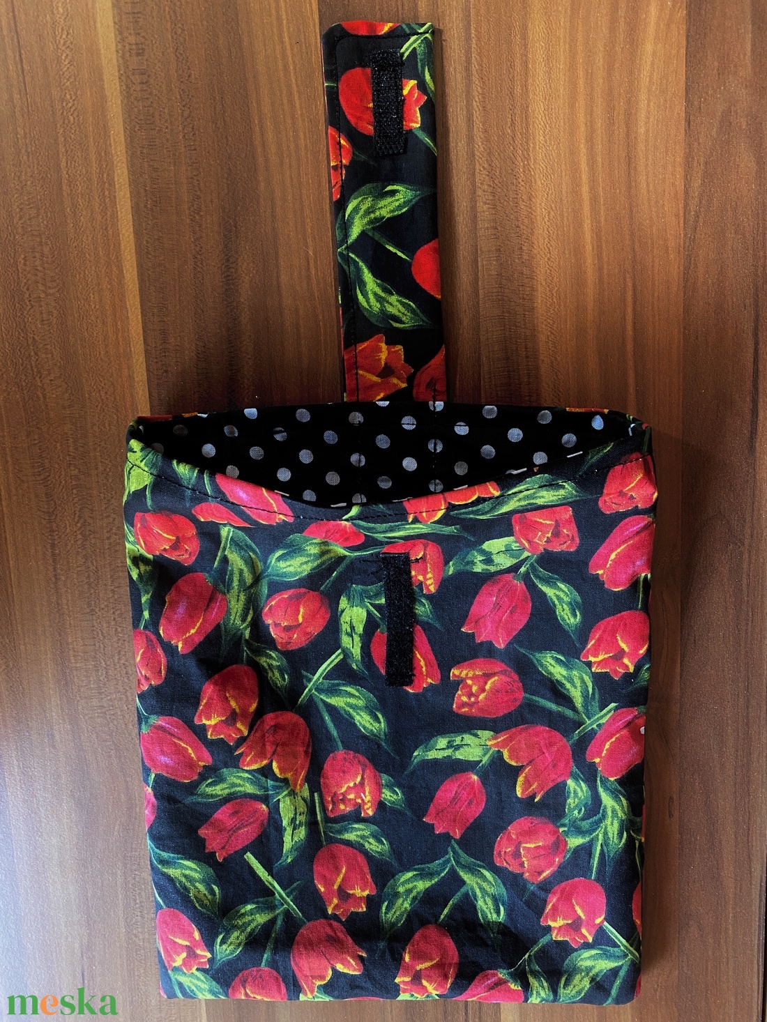 Könyvtok, könyvvédő tulipános-pöttyös - könyv & zene - könyvtok - Meska.hu Könyvtok, könyvvédő tulipános-pöttyös - könyv & zene - könyvtok - Meska.hu