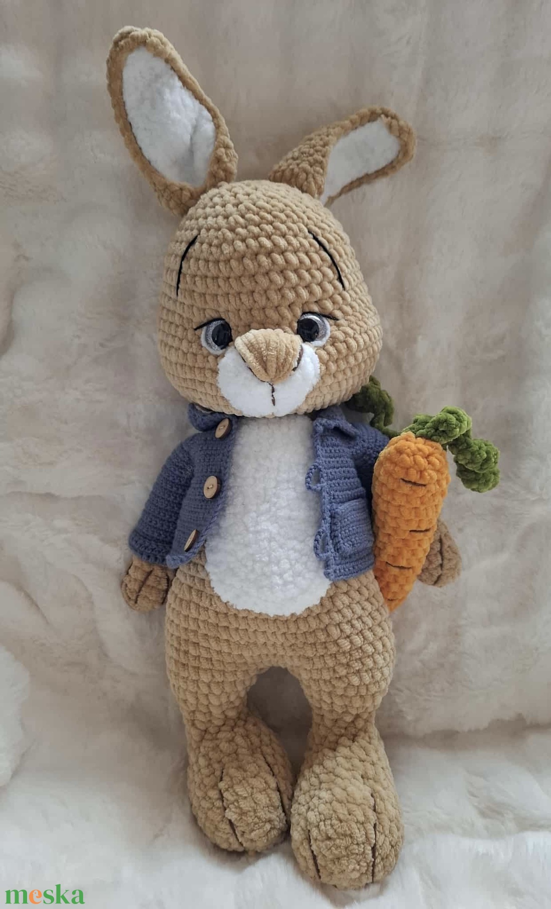 Nyúl Péter horgolt plüss nyuszi - játék & sport - plüssállat & játékfigura - nyuszi - Meska.hu