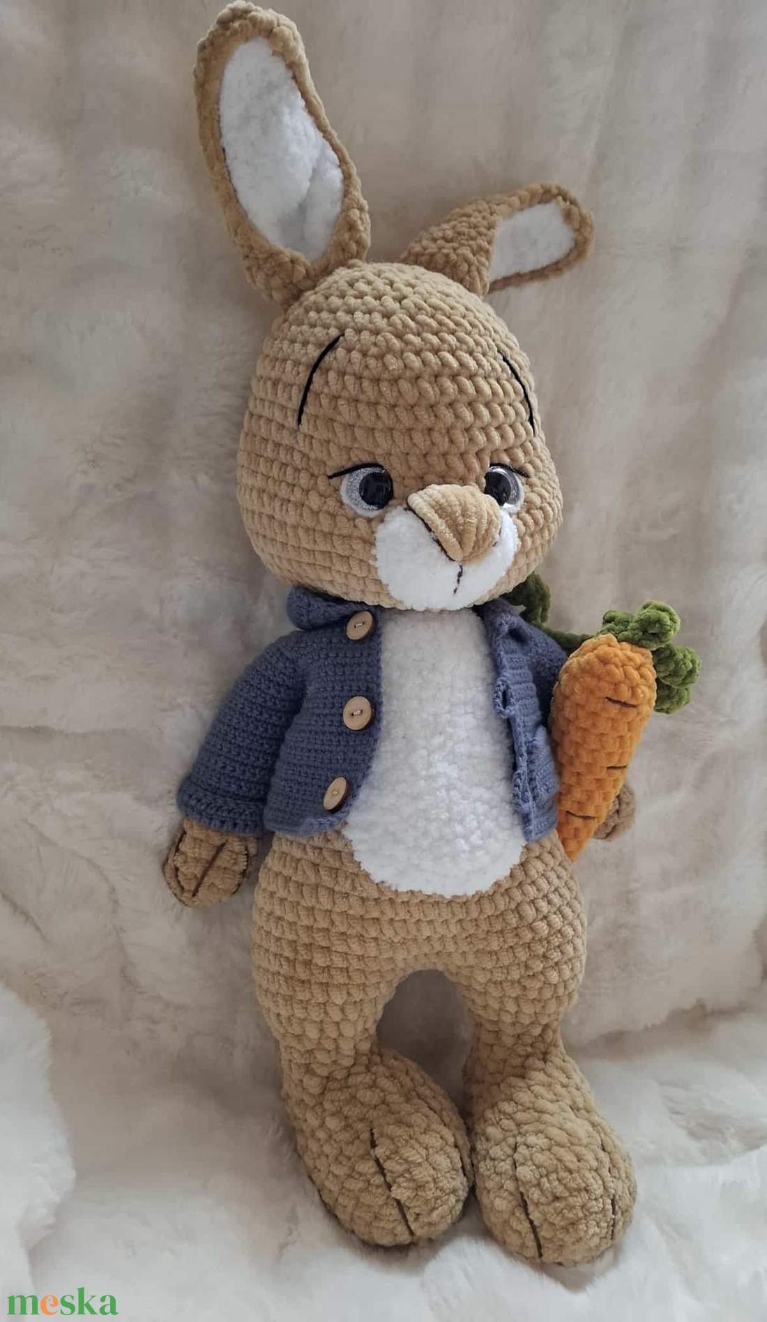 Nyúl Péter horgolt plüss nyuszi - játék & sport - plüssállat & játékfigura - nyuszi - Meska.hu