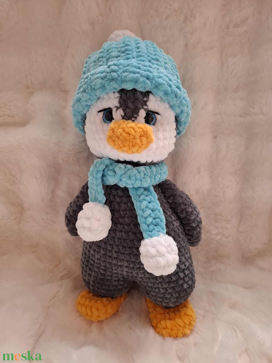 Horgolt plüss pingvin - játék & sport - plüssállat & játékfigura - más figura - Meska.hu Horgolt plüss pingvin - játék & sport - plüssállat & játékfigura - más figura - Meska.hu