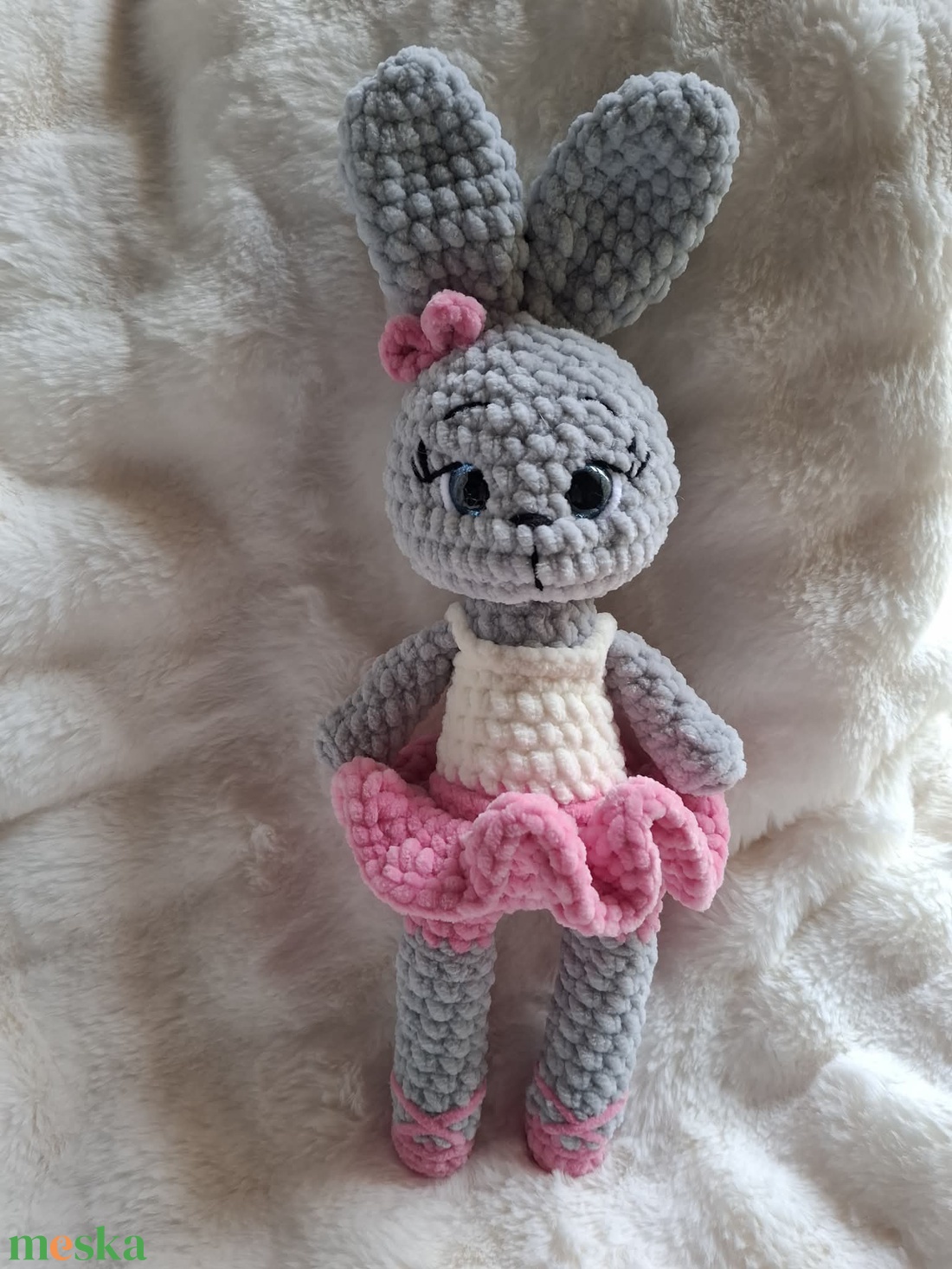 Horgolt plüss balerina nyuszi - játék & sport - plüssállat & játékfigura - nyuszi - Meska.hu