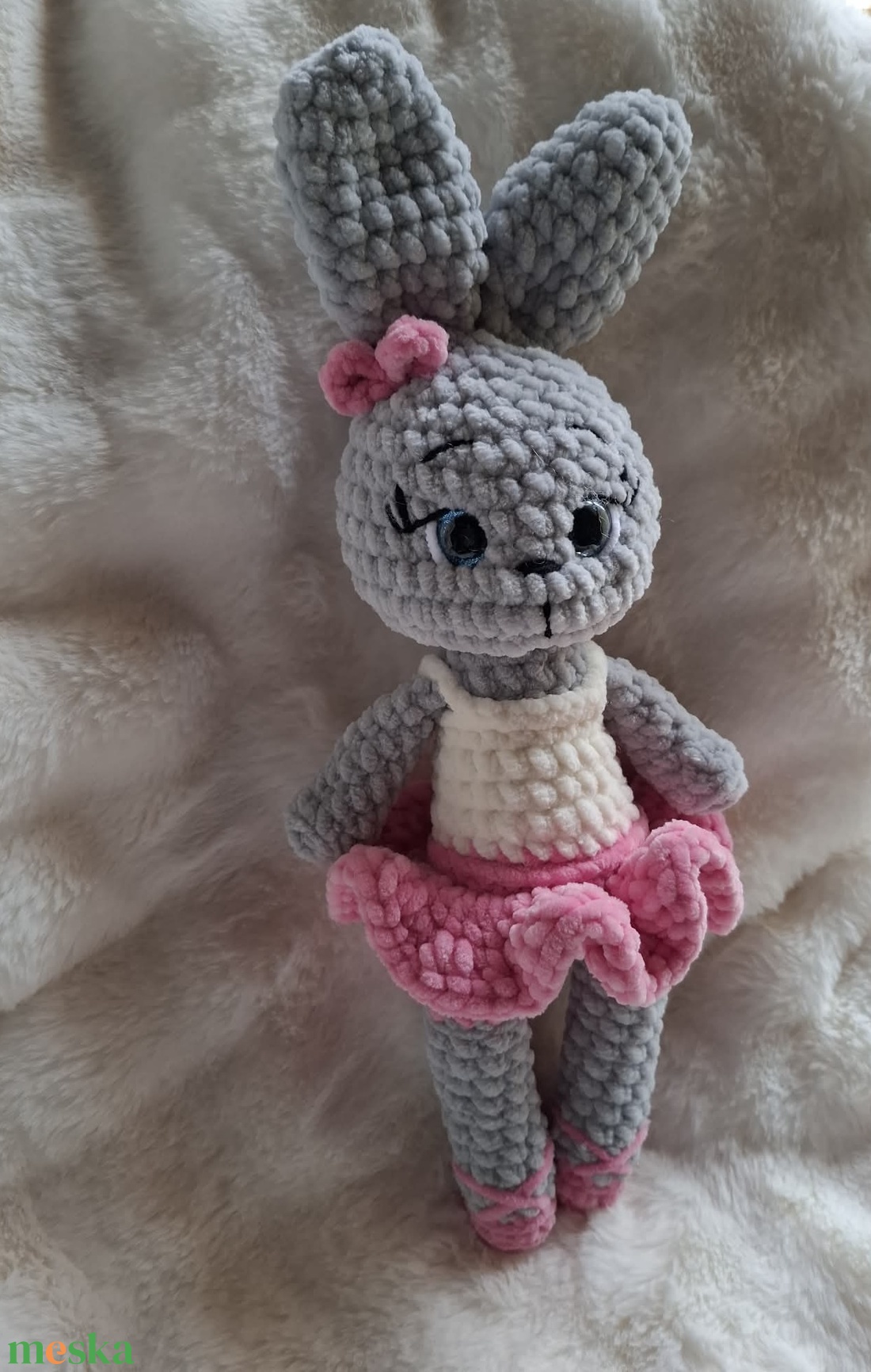 Horgolt plüss balerina nyuszi - játék & sport - plüssállat & játékfigura - nyuszi - Meska.hu