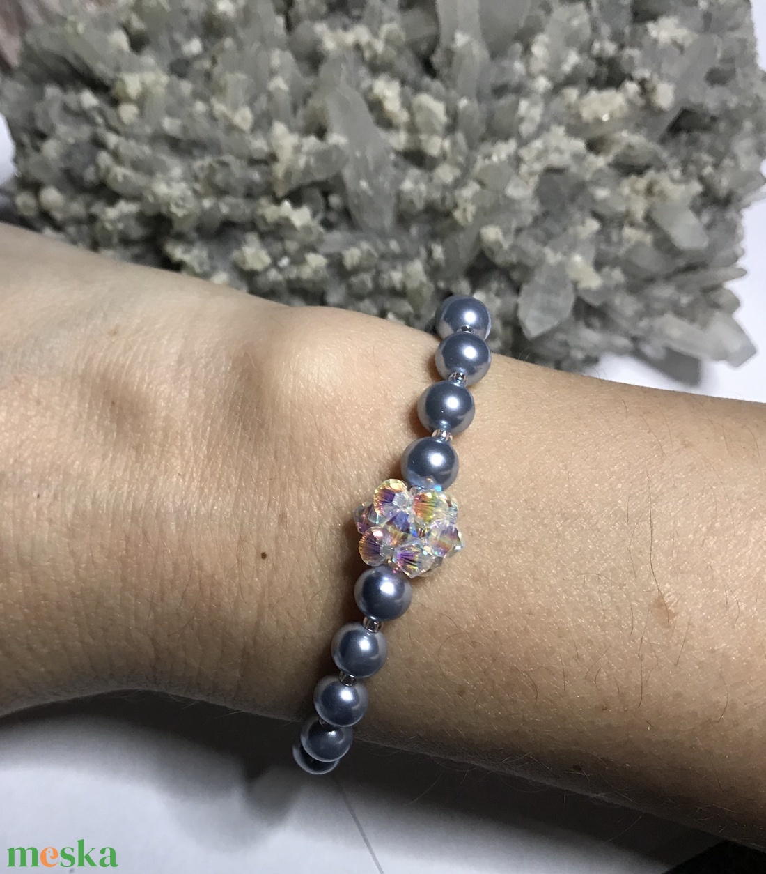 Gyöngy Swarovski Crystal AB charmos karkötő világoskék gyönggyel - ékszer - karkötő - Meska.hu Gyöngy Swarovski Crystal AB charmos karkötő világoskék gyönggyel - ékszer - karkötő - Meska.hu