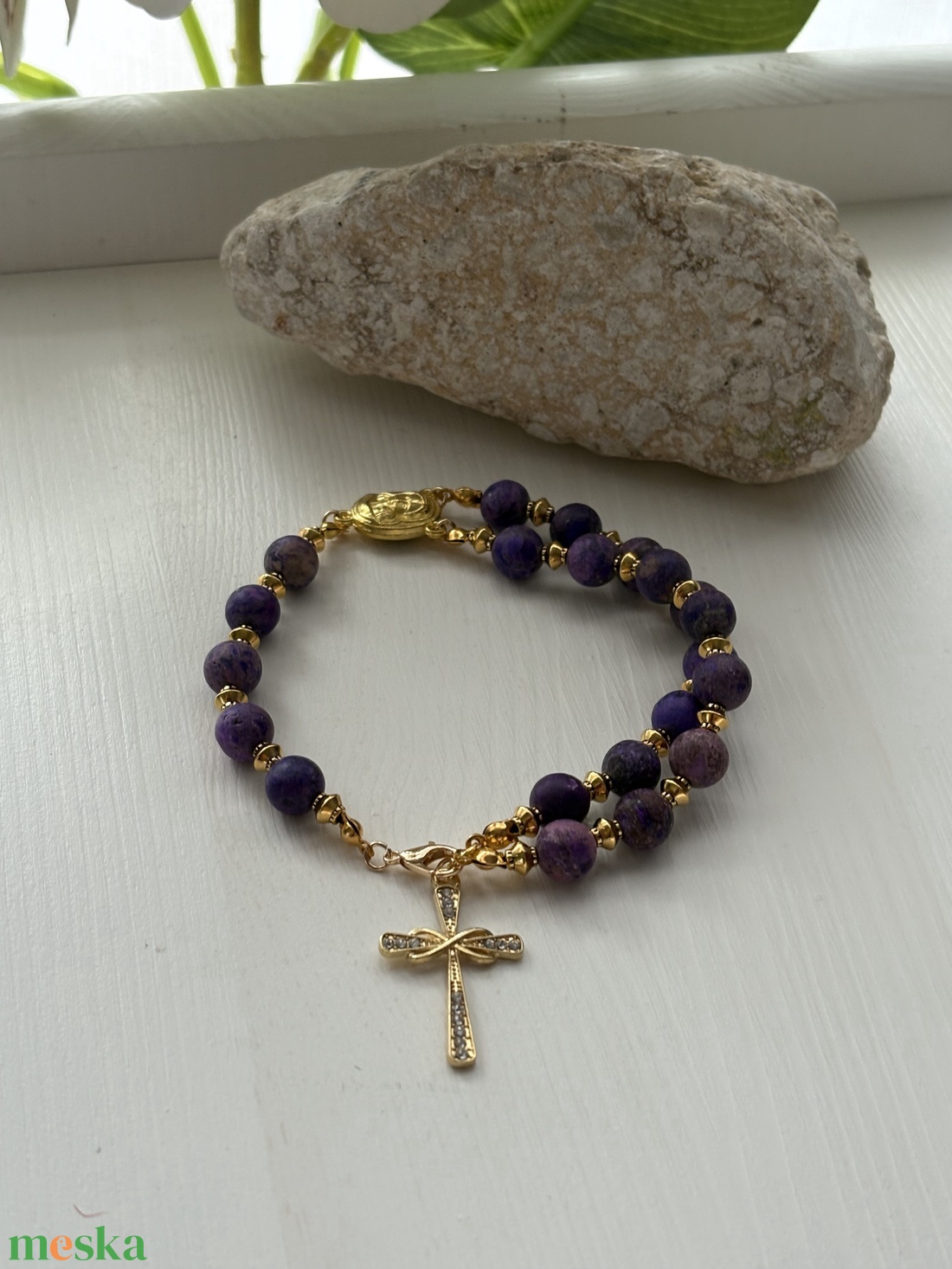 Karkötő - ékszer - karkötő - karkötő medállal - Meska.hu