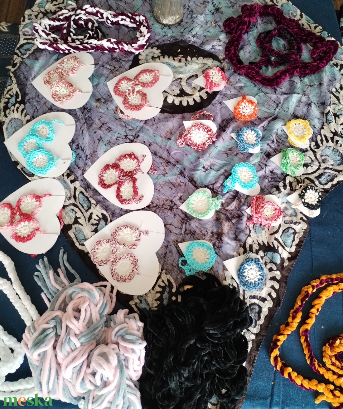 19 sz�zadi k�zi csipke horgol�ssal nyak�k - ékszer - ékszerszett - Meska.hu