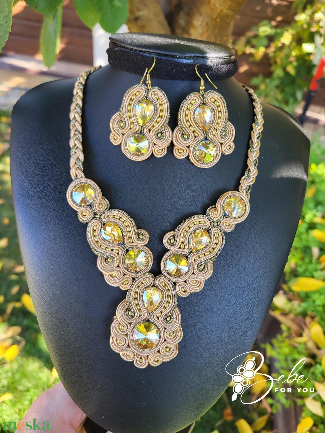 Kalahári aranya bézs kézműves sujtás ékszerszett - ékszer - ékszerszett - Meska.hu