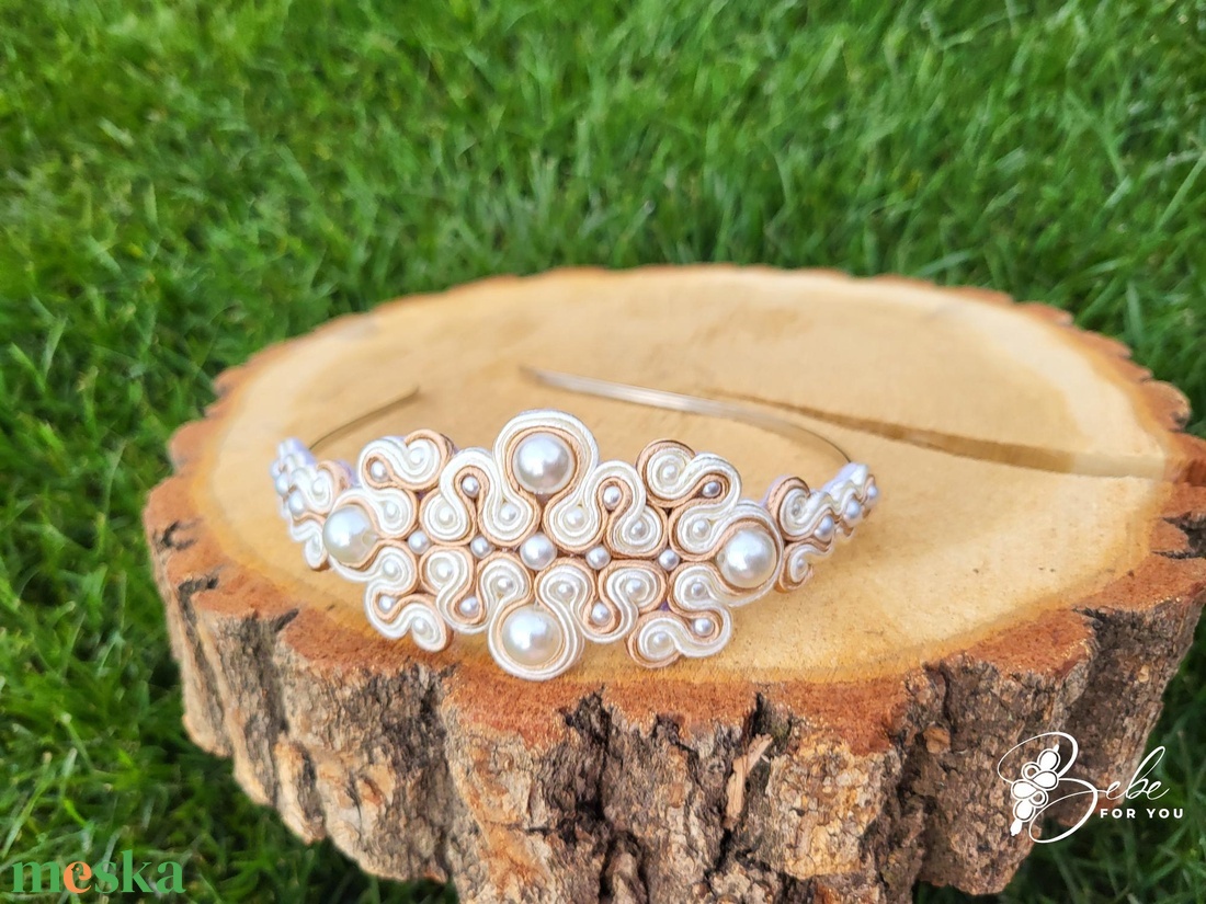 Jázmin törtfehér csupagyöngy kézműves sujtás hajráf - esküvő - hajdísz - hajpánt - Meska.hu