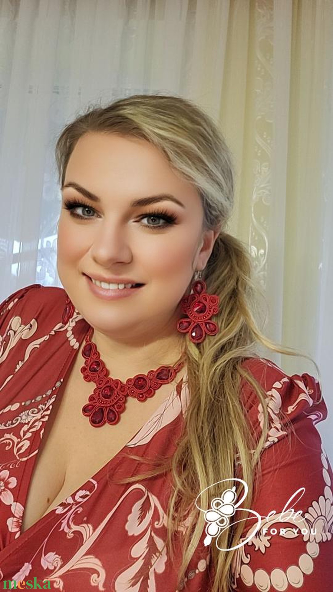 Bordó udvarhölgy éke kézműves sujtás fülbevaló és nyakék szett - ékszer - ékszerszett - Meska.hu