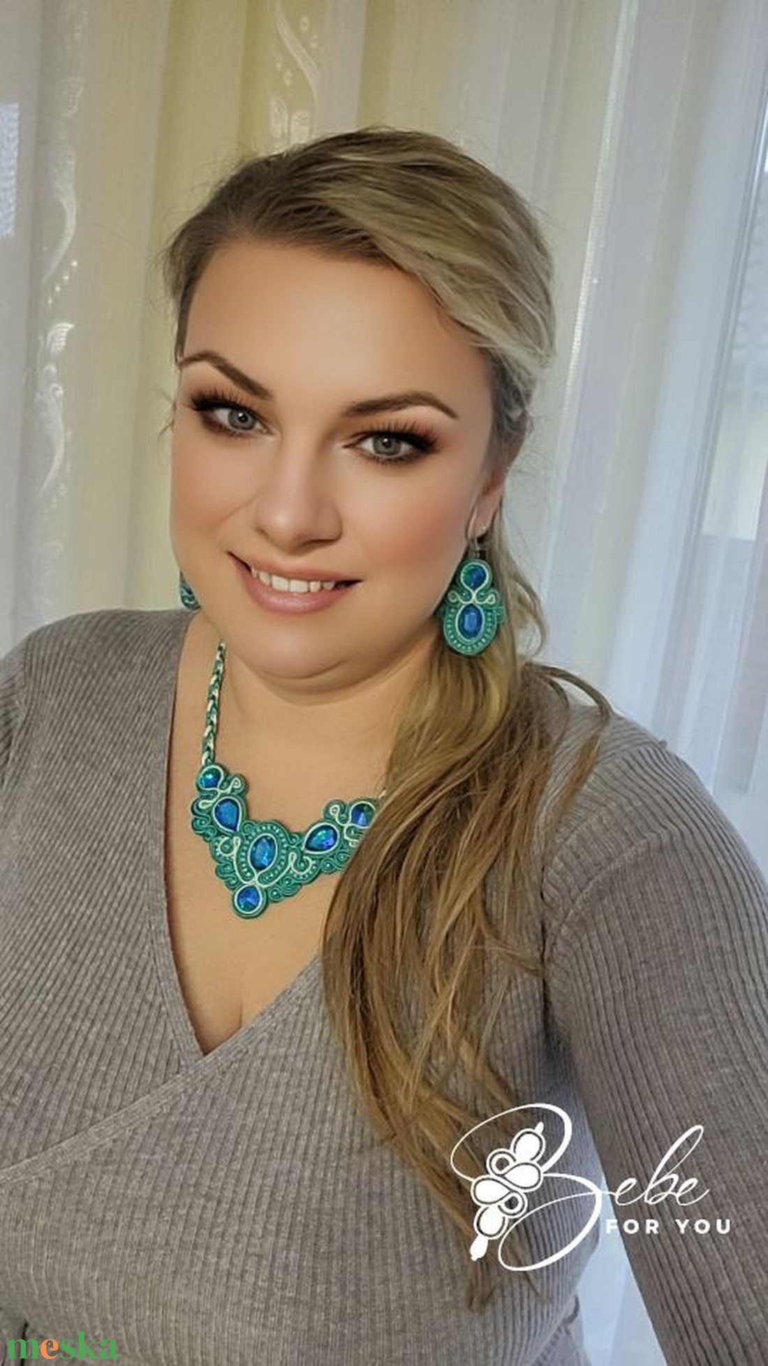 Türkiz tündérkorona gyöngyözött kézműves sujtás fülbevaló és nyakék szett - ékszer - ékszerszett - Meska.hu