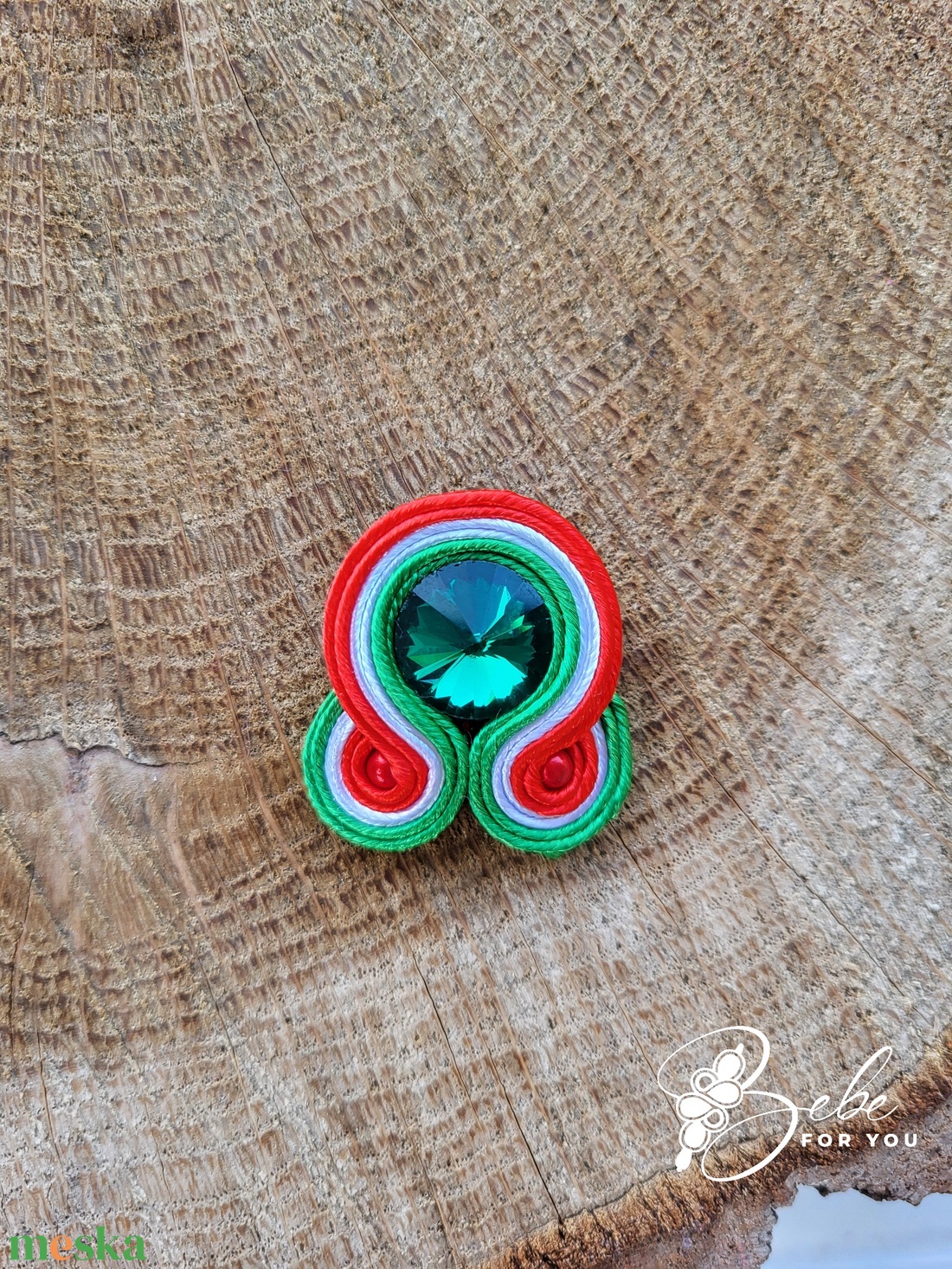 Kokárda kerek nemzetiszín kézműves sujtás bross - ékszer - kitűző és bross - Meska.hu