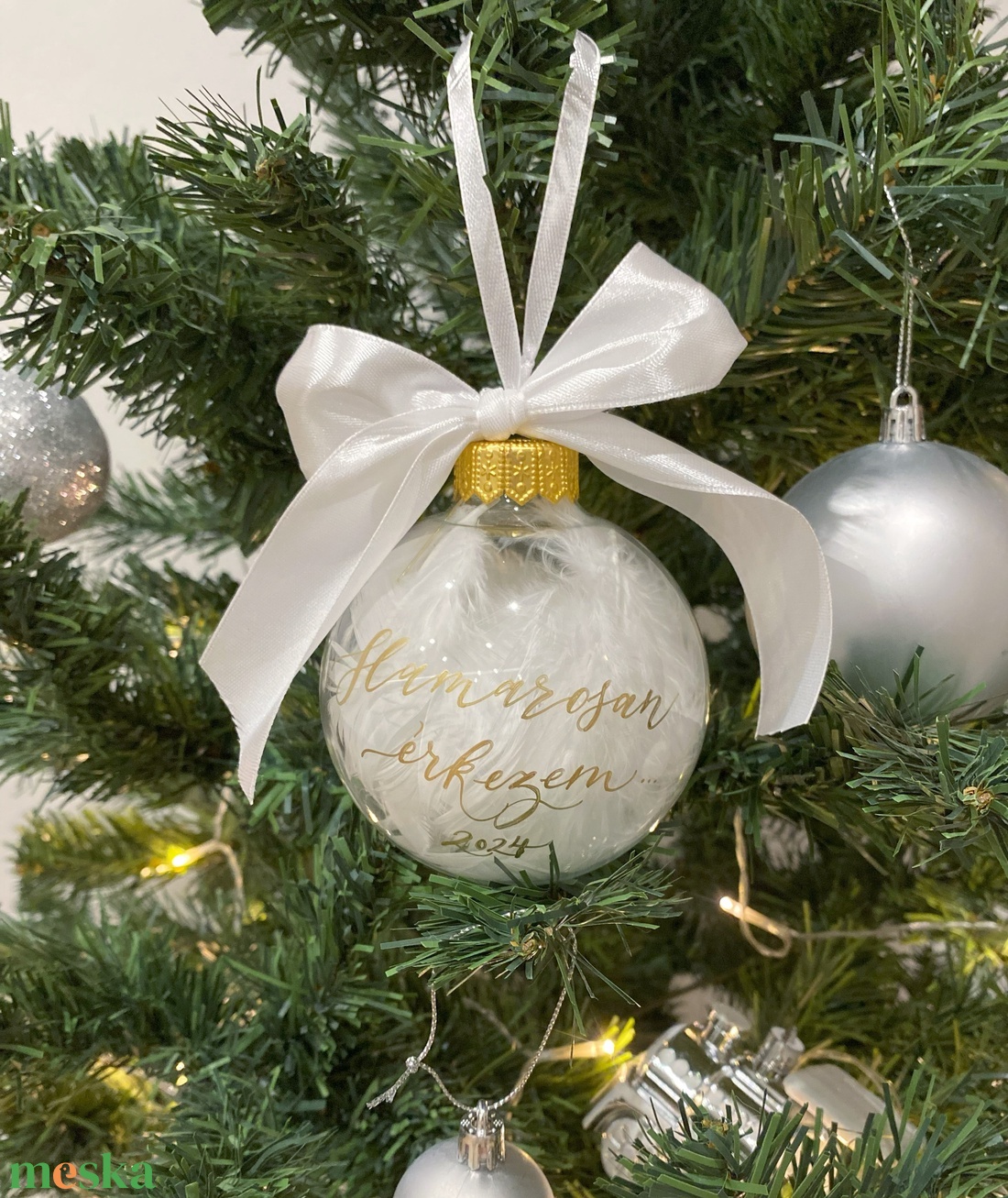 Átlátszó egyedi karácsonyfa dísz (tollal töltve) - karácsony - karácsonyi lakásdekoráció - karácsonyfadíszek - Meska.hu