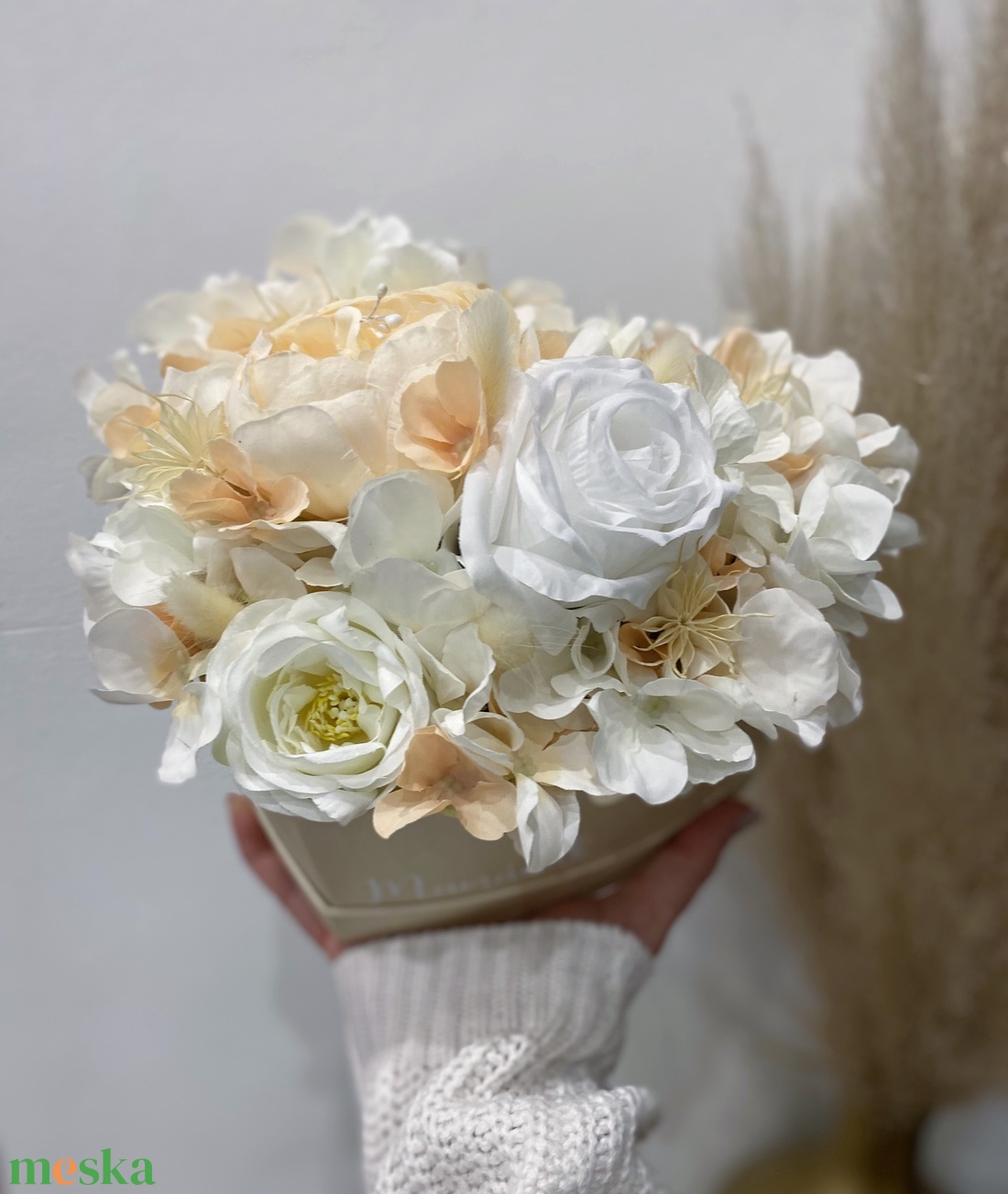 Barack szív virágbox - esküvő - emlék & ajándék - szülőköszöntő ajándék - Meska.hu