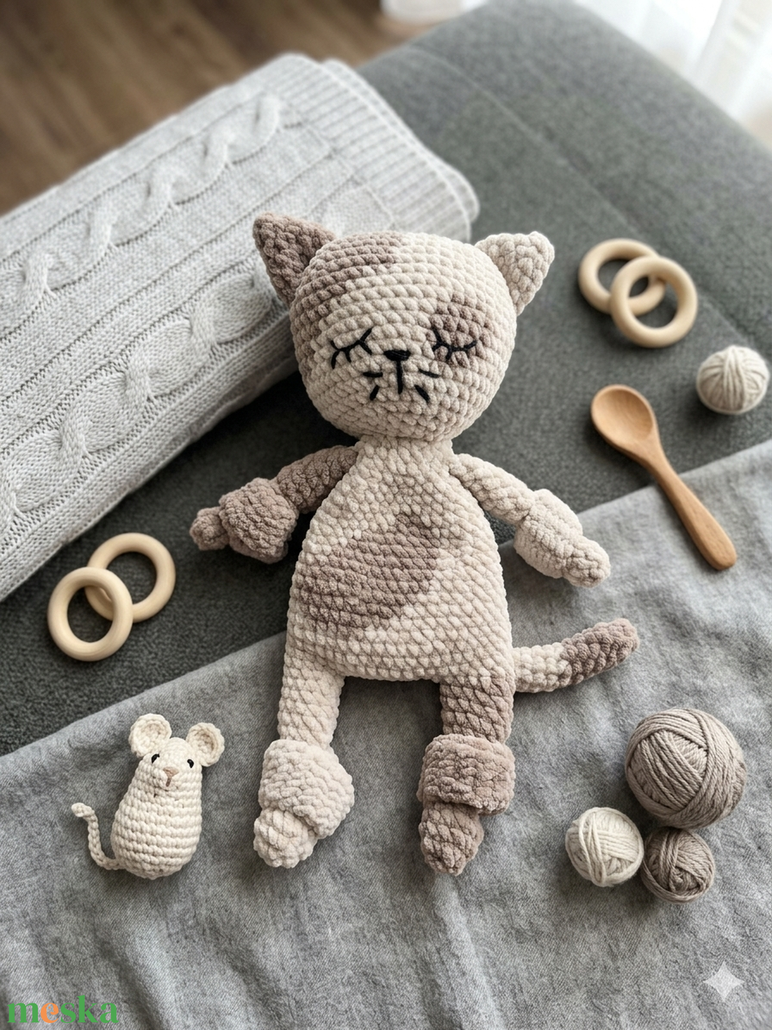 Szundipajti horgolt cicus � a legpuhább alvóbarát - baba - mama - baba játékok - szundikendő, alvóka - Meska.hu