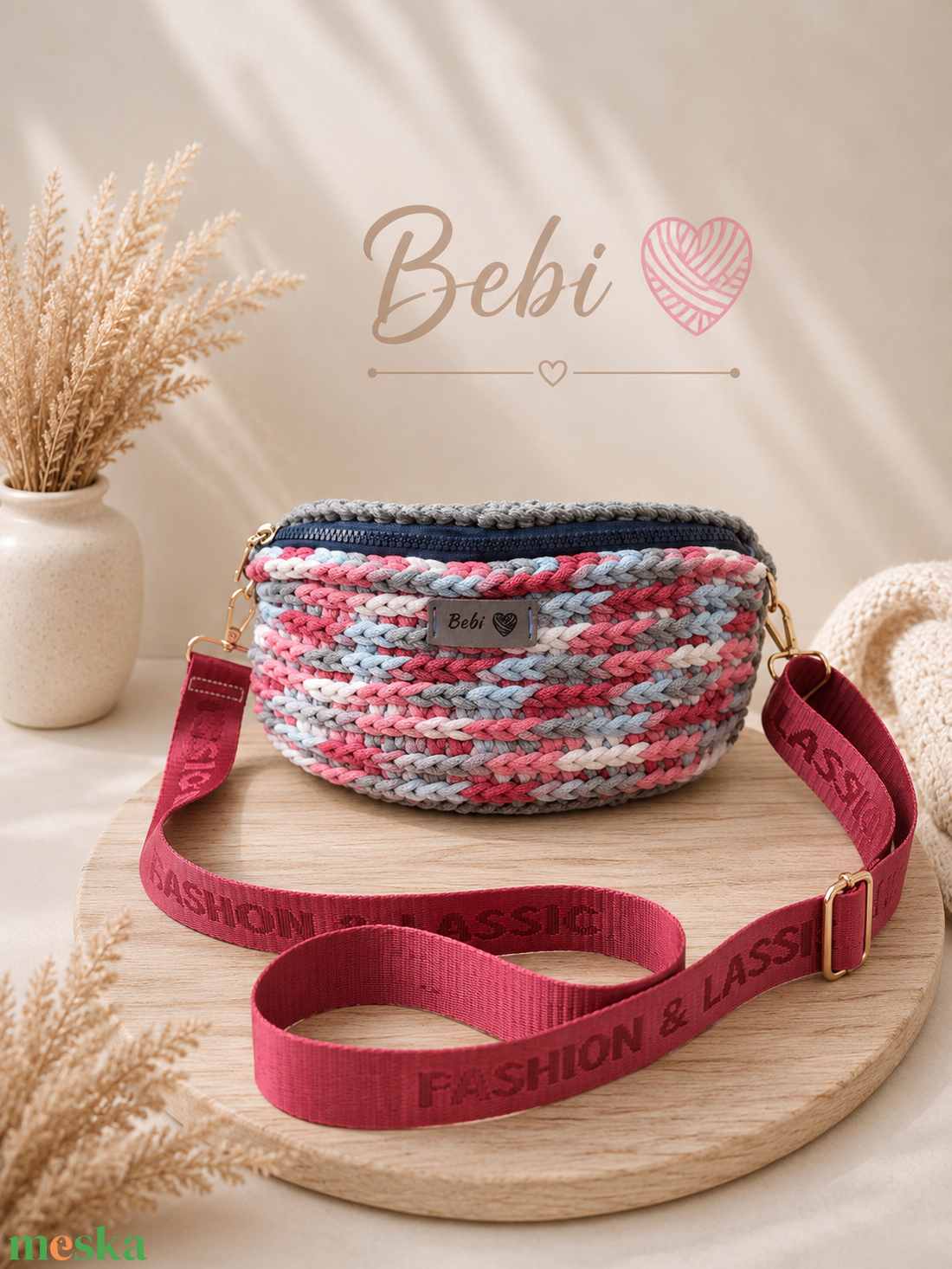 Egyedi kézzel horgolt keresztpántos női táska, crossbody, övtáska � rózsaszín, piros, szürke - táska & tok - kézitáska & válltáska - vállon átvethető táska - Meska.hu
