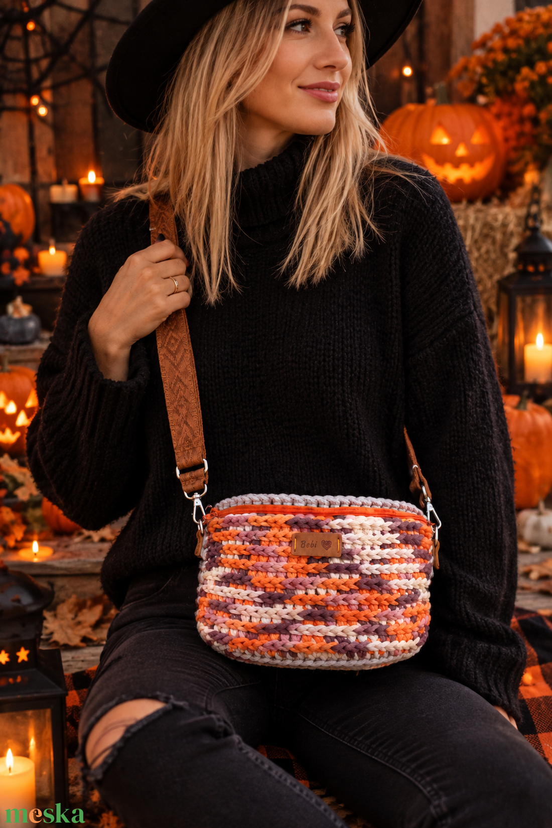 Őszi színekben pompázó, egyedi kézzel horgolt női válltáska, crossbody, övtáska tökös mintájú béléssel - táska & tok - kézitáska & válltáska - vállon átvethető táska - Meska.hu