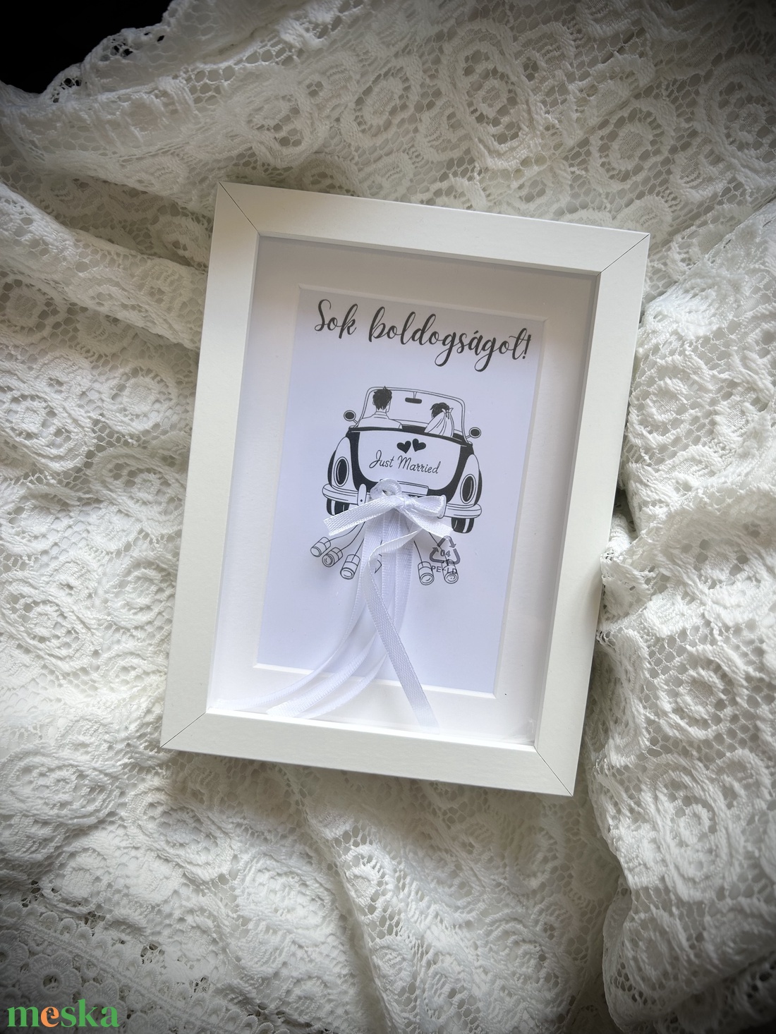 Fehér autó autós nászajándék, pénzátadó mély 3D képkeret szalag bogár vízfesték, just married - esküvő - emlék & ajándék - nászajándék - esküvői pénzátadó képkeret - Meska.hu Fehér autó autós nászajándék, pénzátadó mély 3D képkeret szalag bogár vízfesték, just married - esküvő - emlék & ajándék - nászajándék - esküvői pénzátadó képkeret - Meska.hu