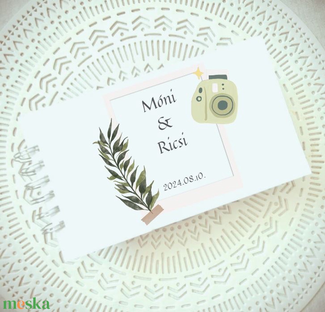 Polaroid Instax Esküvői vendégkönyv fotóalbum emlékkönyv esküvő egyedi felirattal - esküvő - emlék & ajándék - vendégkönyv - Meska.hu