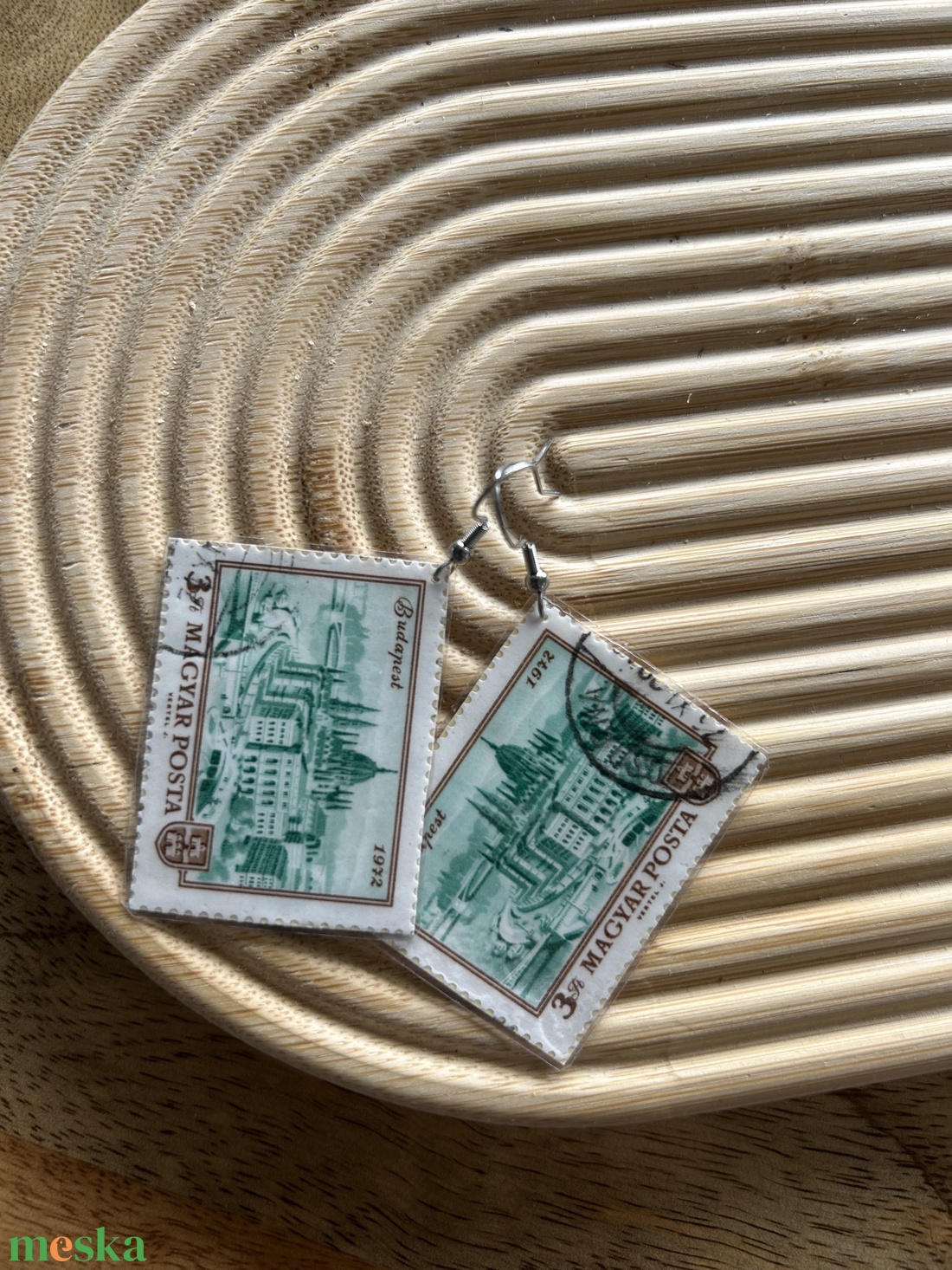 Régi vintage bélyeg fülbevaló Budapest - ékszer - fülbevaló - lógó fülbevaló - Meska.hu