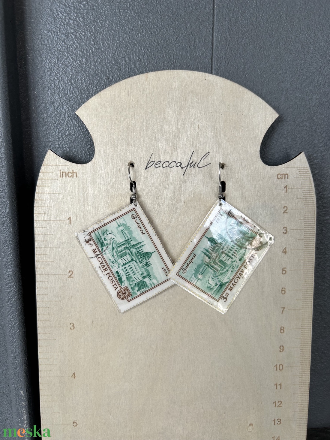 Régi vintage bélyeg fülbevaló Budapest - ékszer - fülbevaló - lógó fülbevaló - Meska.hu