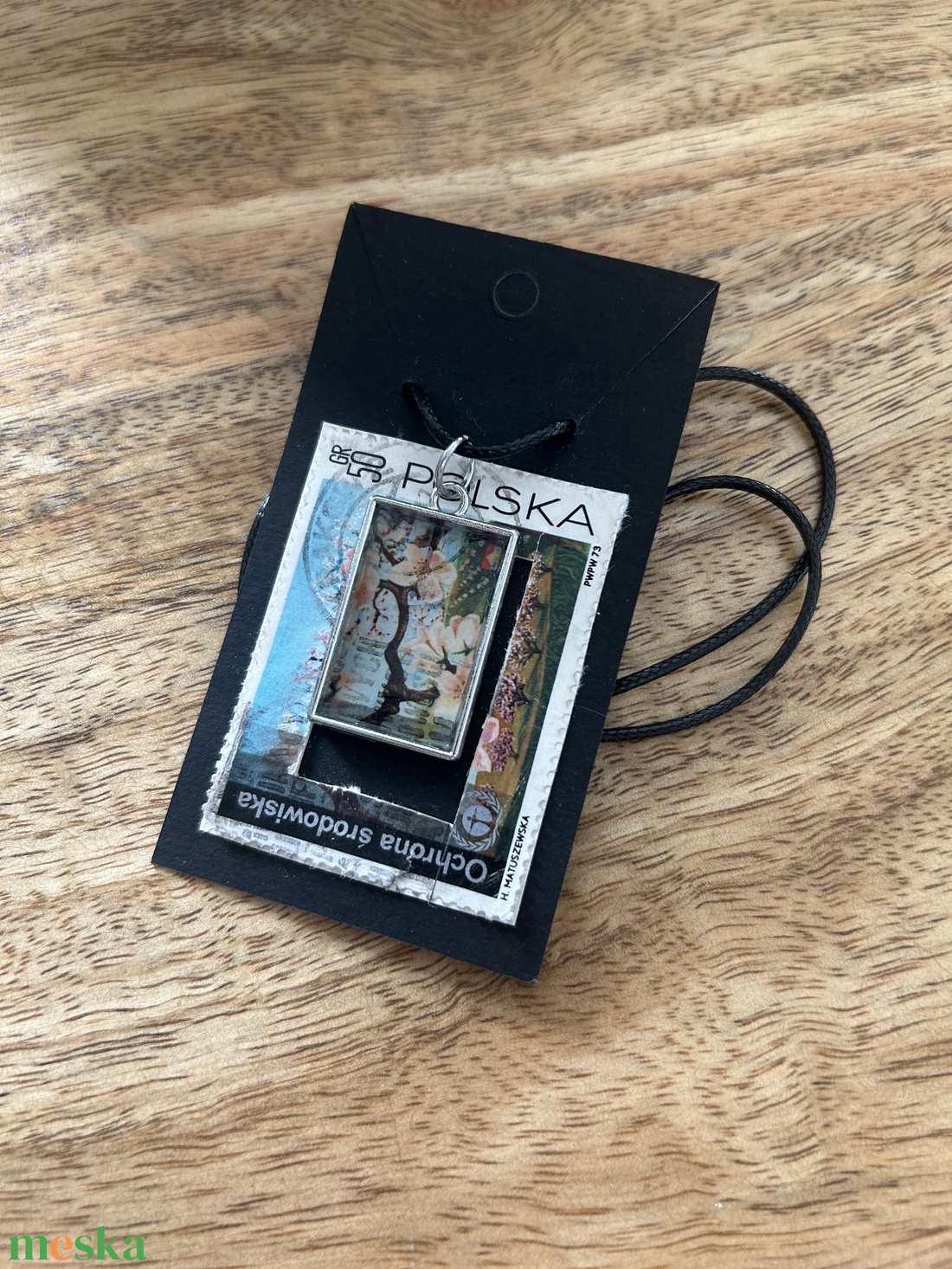 Régi vintage bélyeg nyaklánc cseresznyevirág - ékszer - nyaklánc - medálos nyaklánc - Meska.hu Régi vintage bélyeg nyaklánc cseresznyevirág - ékszer - nyaklánc - medálos nyaklánc - Meska.hu