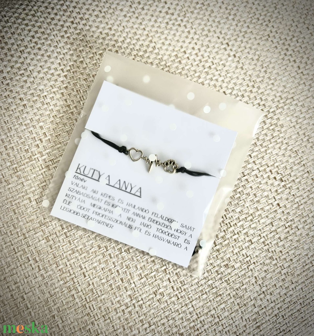 Kutyás karkötő, ajándék, kutya anya - ékszer - karkötő - karkötő medállal - Meska.hu