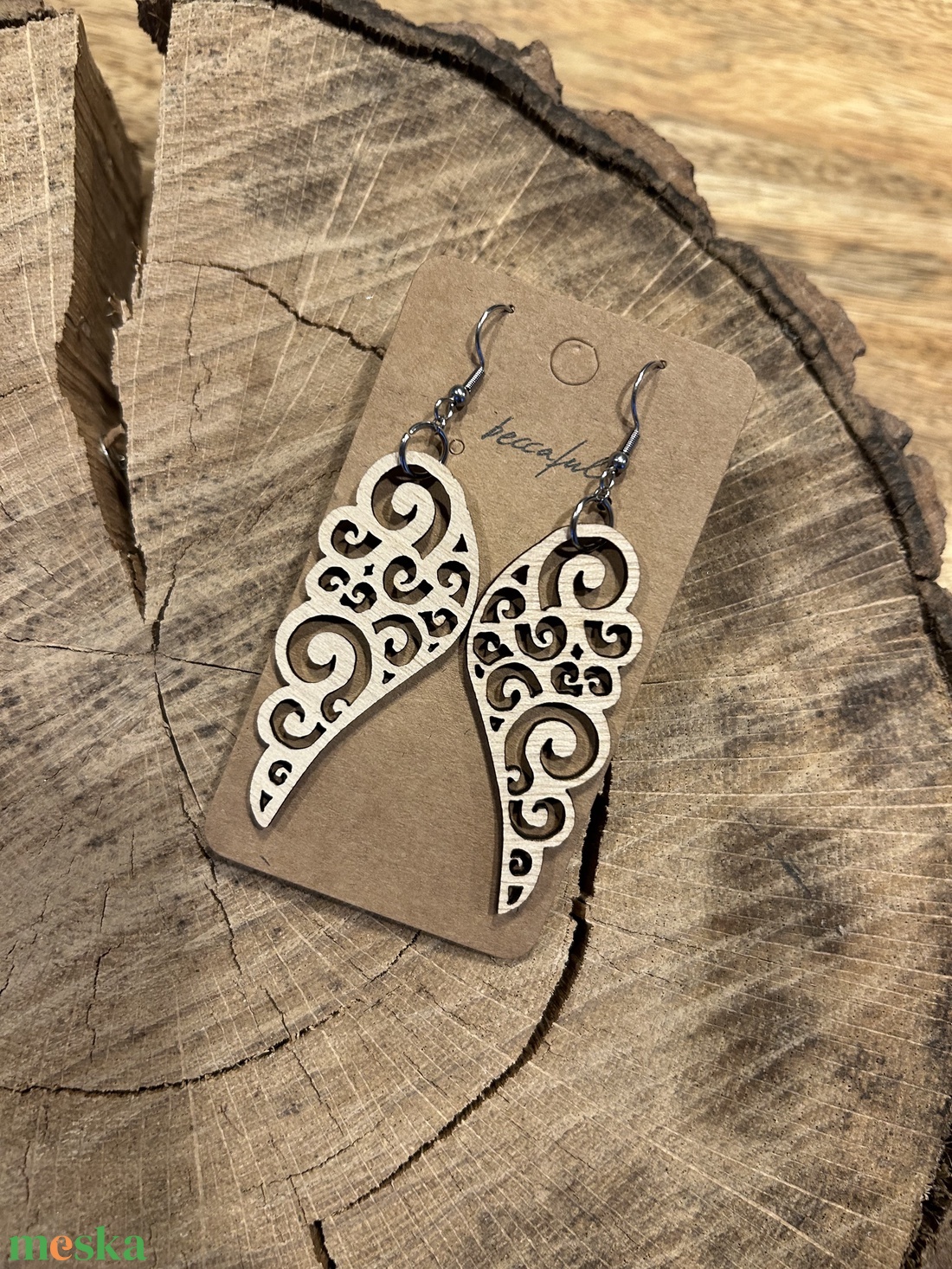 Angyal angyalszárny karácsony karácsonyi fülbevaló besugós pötty - karácsony - karácsonyi ruházat - karácsonyi ruha kiegészítők - Meska.hu