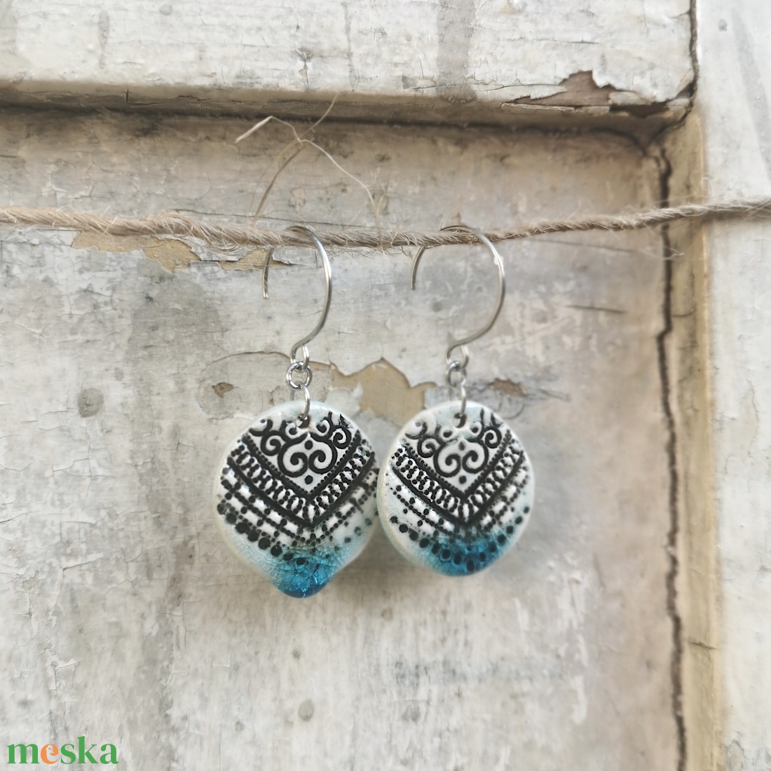 Rusztikus, kézzel készített kerámia fülbevaló - ékszer - fülbevaló - lógó fülbevaló - Meska.hu