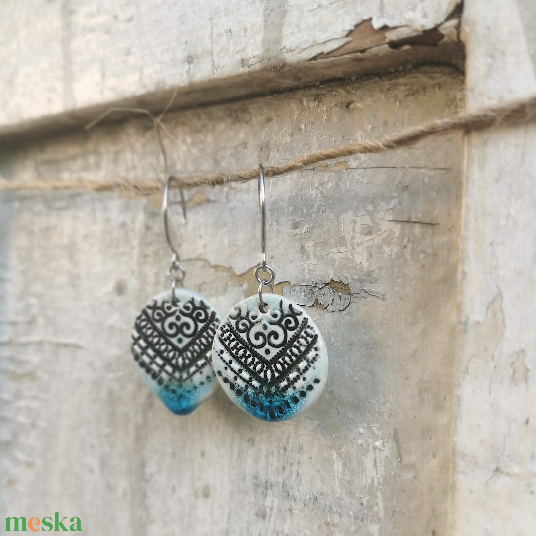 Rusztikus, kézzel készített kerámia fülbevaló - ékszer - fülbevaló - lógó fülbevaló - Meska.hu