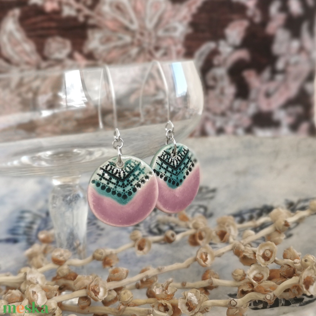 Rusztikus ékszer, vagány színkombináció - kézműves ékszer, fülbevaló - ékszer - fülbevaló - lógó fülbevaló - Meska.hu