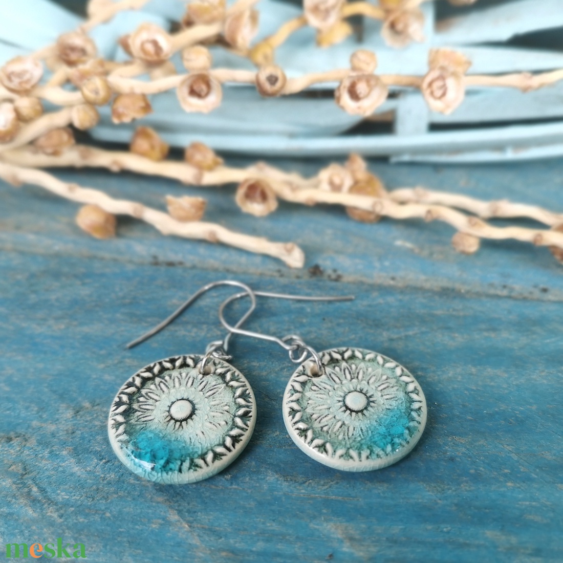 Rusztikus handmade kerámia fülbevaló, mandala mintával - ékszer - fülbevaló - lógó fülbevaló - Meska.hu