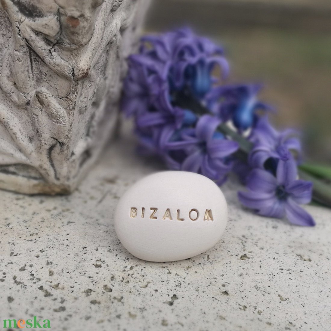 BIZALOM - Kerámia Varázskavics üzenettel, motivációs felirattal - esküvő - emlék & ajándék - köszönőajándék - Meska.hu