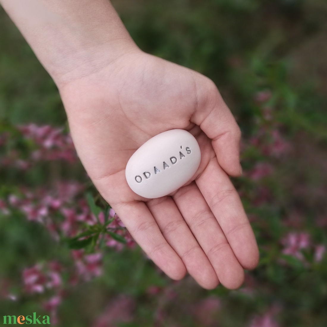 ODAADÁS - Kerámia Varázskavics üzenettel, motivációs felirattal - esküvő - emlék & ajándék - köszönőajándék - Meska.hu