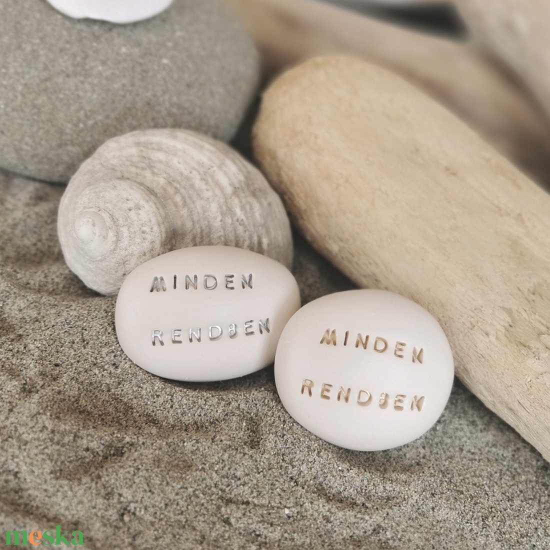 MINDEN RENDBEN - Kerámia Varázskavics üzenettel, motivációs felirattal - esküvő - emlék & ajándék - köszönőajándék - Meska.hu