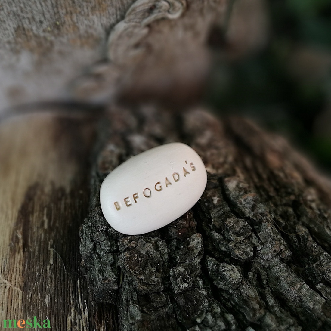 BEFOGADÁS - Kerámia Varázskavics üzenettel, motivációs felirattal - esküvő - emlék & ajándék - köszönőajándék - Meska.hu