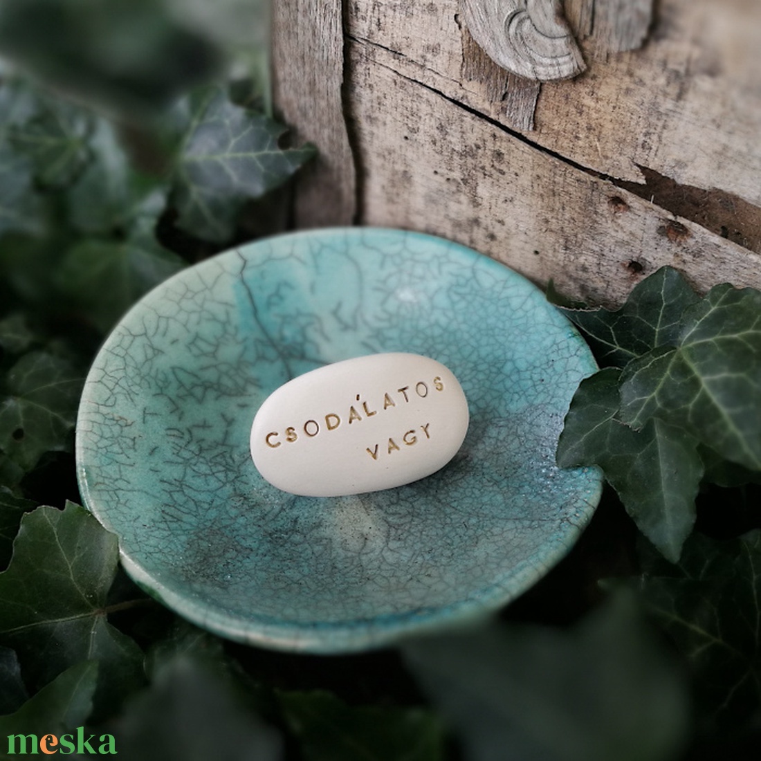 CSODÁLATOS VAGY - Kerámia Varázskavics üzenettel, motivációs felirattal - esküvő - emlék & ajándék - köszönőajándék - Meska.hu