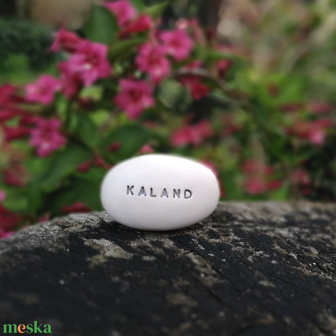 KALAND - Kerámia Varázskavics üzenettel, motivációs felirattal - esküvő - emlék & ajándék - köszönőajándék - Meska.hu