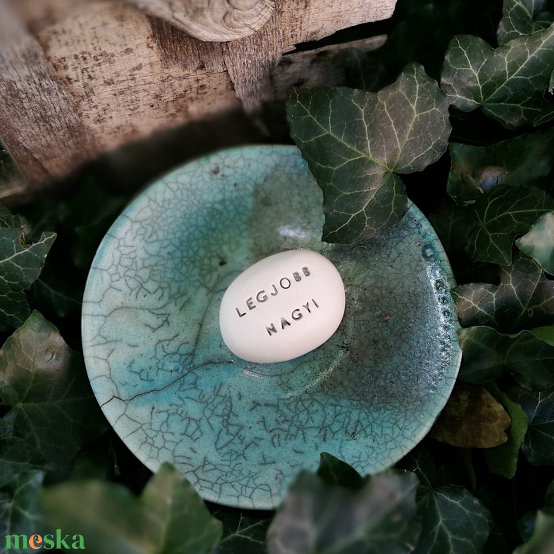 LEGJOBB NAGYI - Kerámia Varázskavics üzenettel, motivációs felirattal - esküvő - emlék & ajándék - köszönőajándék - Meska.hu