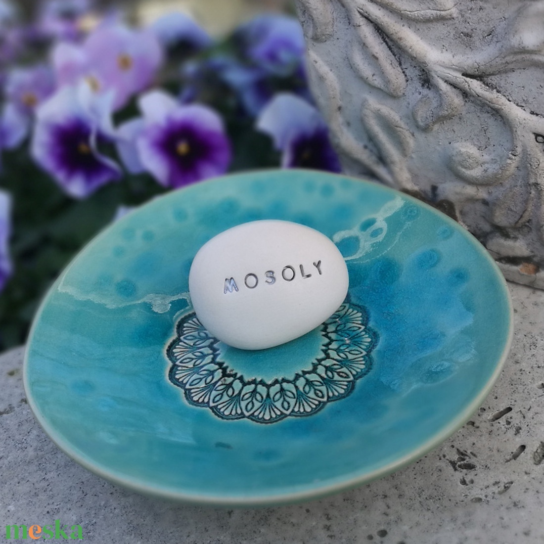 MOSOLY - Kerámia Varázskavics pozitív üzenettel, kedves emlék, ajándék minden alkalomra - esküvő - emlék & ajándék - köszönőajándék - Meska.hu