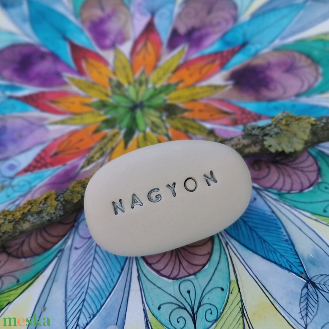 NAGYON - Kerámia Varázskavics pozitív üzenettel, kedves emlék, ajándék minden alkalomra - esküvő - emlék & ajándék - köszönőajándék - Meska.hu