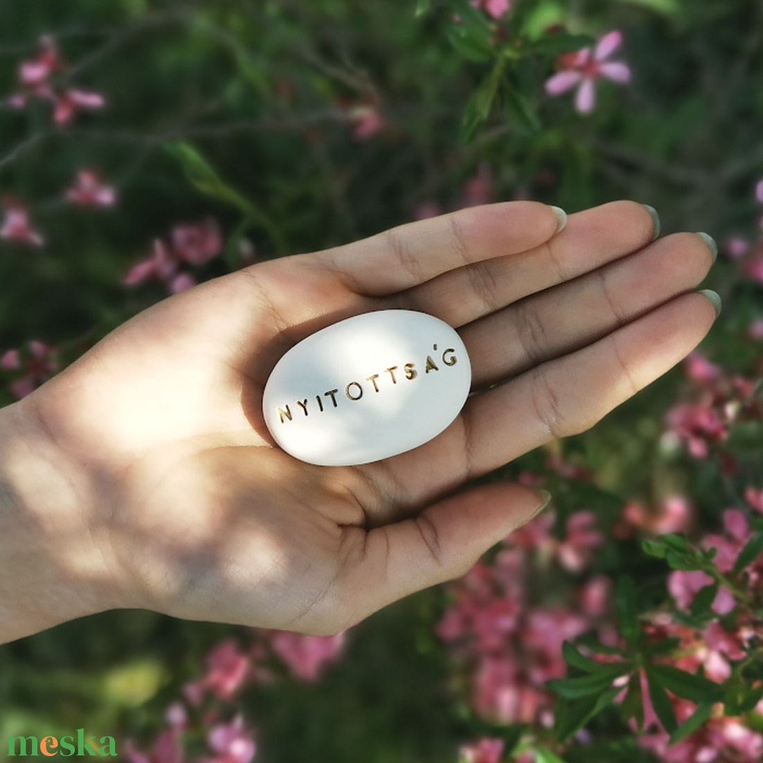 NYITOTTSÁG - Kerámia Varázskavics üzenettel, motivációs felirattal - esküvő - emlék & ajándék - köszönőajándék - Meska.hu