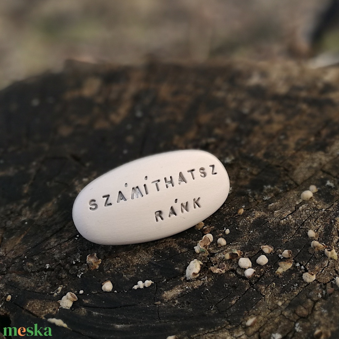 SZÁMÍTHATSZ RÁNK - Kerámia Varázskavics üzenettel, motivációs felirattal - esküvő - emlék & ajándék - köszönőajándék - Meska.hu