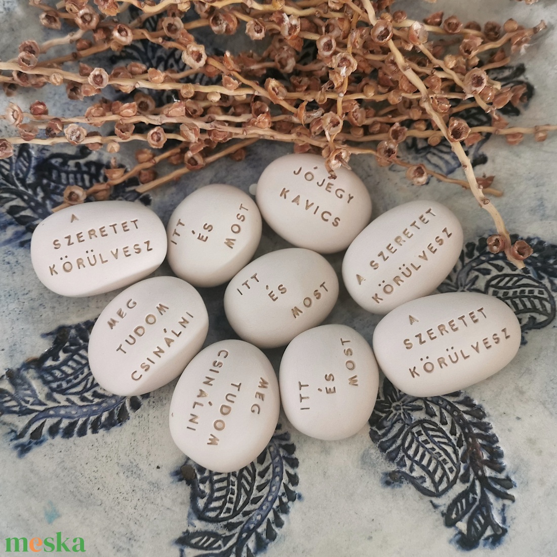 Varázskavics csomag kerámia tállal - egyedi kérésre - esküvő - dekoráció - asztaldísz - Meska.hu