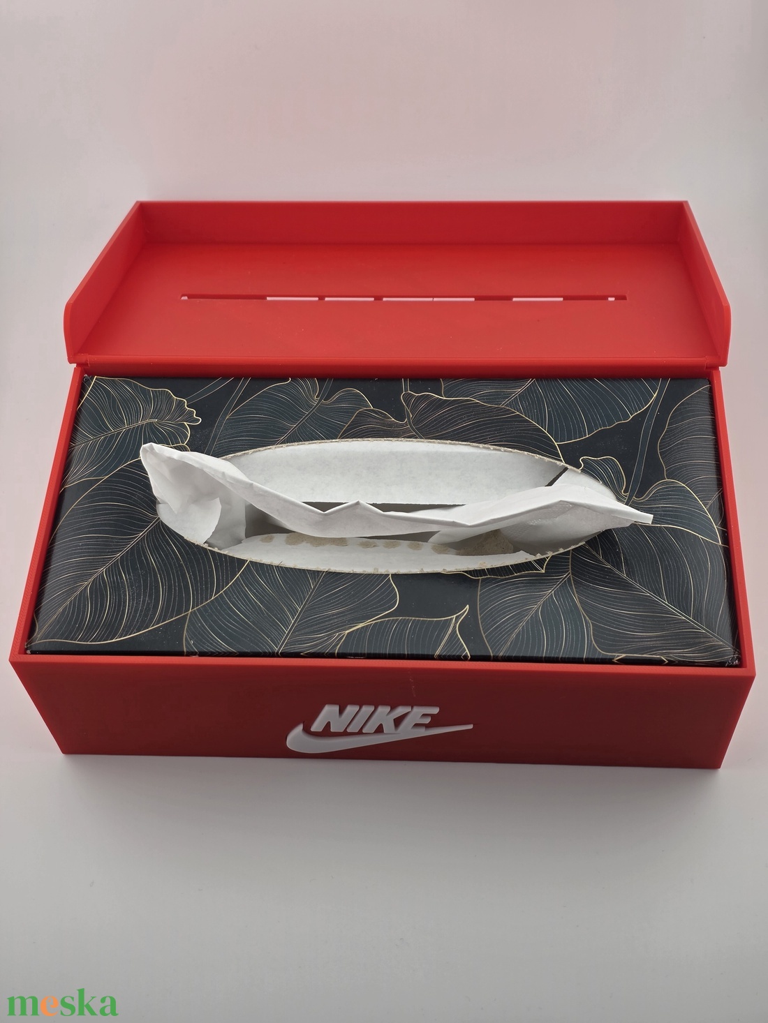 Nike cipősdoboz ihlette papír zsebkendő tartó  - otthon & életmód - tárolás & rendszerezés - zsebkendőtartó - Meska.hu