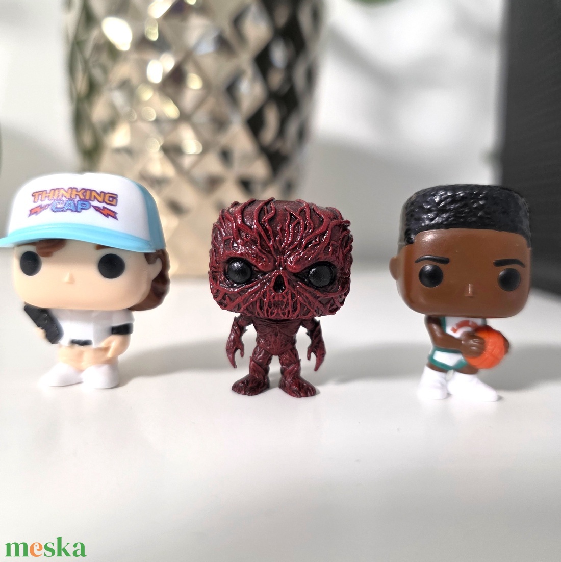 Vecna figura � Stranger Things � Kinder Joy méret � kézzel festett műgyanta - kellékek & szerszámok - dekorációs kellékek - figurák - Meska.hu