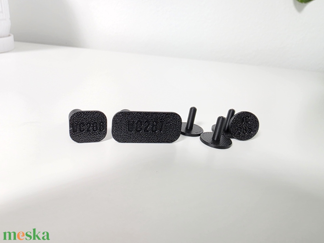 Stranger Things Kinder Joy figura talp Steve Robin figurához is - otthon & életmód - dekoráció - asztal és polc dekoráció - dekorációs tál, tartó - Meska.hu