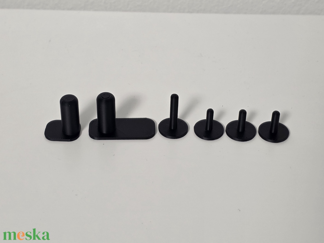 Stranger Things Kinder Joy figura talp Steve Robin figurához is - otthon & életmód - dekoráció - asztal és polc dekoráció - dekorációs tál, tartó - Meska.hu