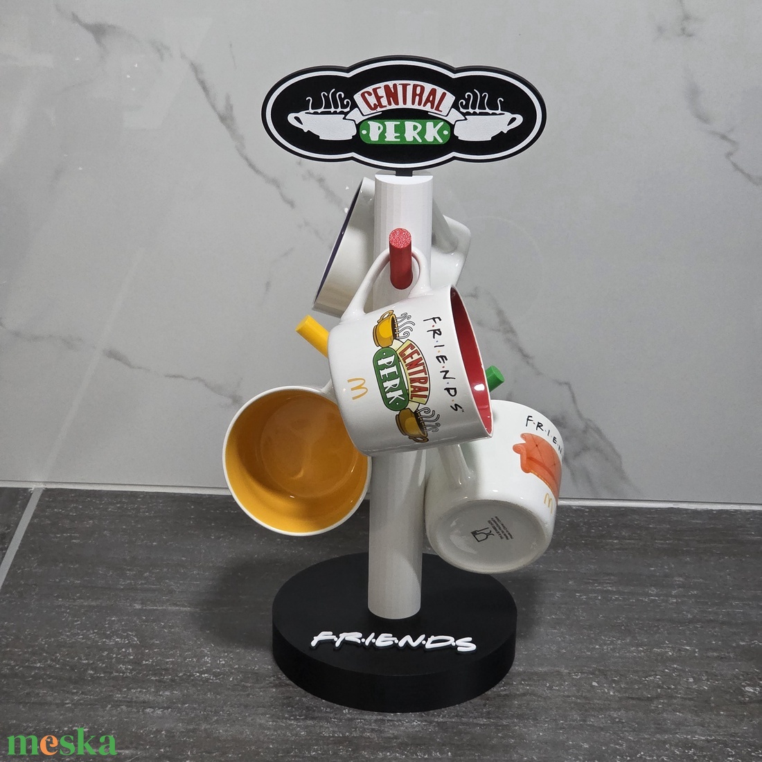Jóbarátok Friends bögretartó állvány - otthon & életmód - konyhafelszerelés, tálalás - tálalás - bögre & csésze - Meska.hu